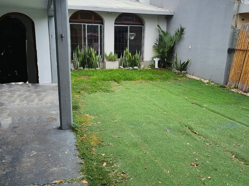 Alquiler De Casa Dueño Directo 450 M2 - San Isidro - 6 Amb Con Patio, Jardin, Garage, Parrilla