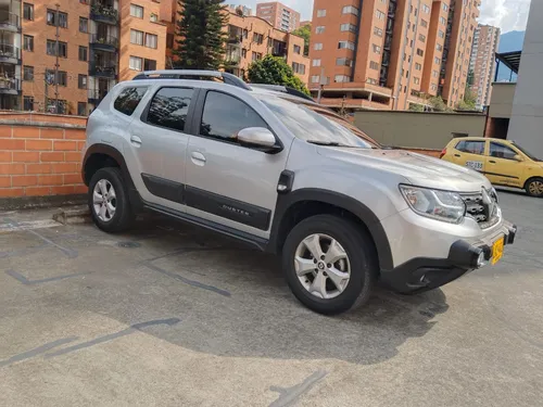 Renault Duster 1.3 Intense Cvt