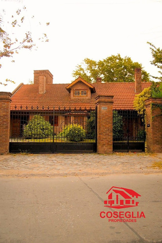 Casa Chalet  En Venta En José C. Paz, G.b.a. Zona Norte, Argentina