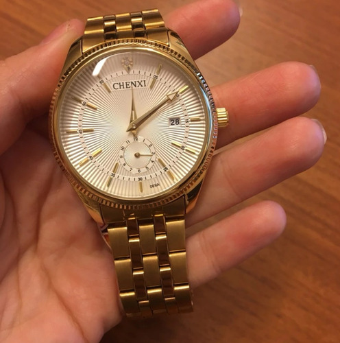 Relógio Dourado Feminino