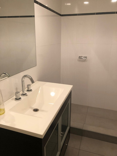 Moderno Y Amplio Ambiente 58 M2!! Apto Prof. Seg 24 Hs