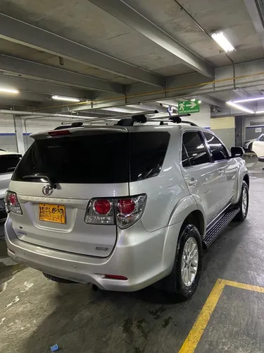 Toyota Fortuner 2.7l 4x2