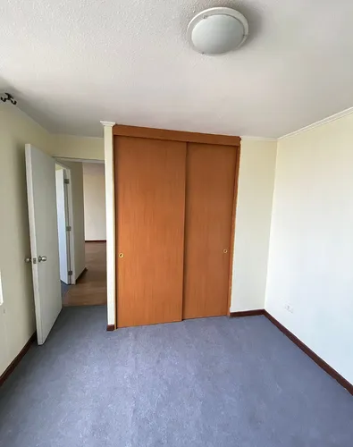 Se Vende Depto 2d1b Av Lo Ovalle La Cisterna