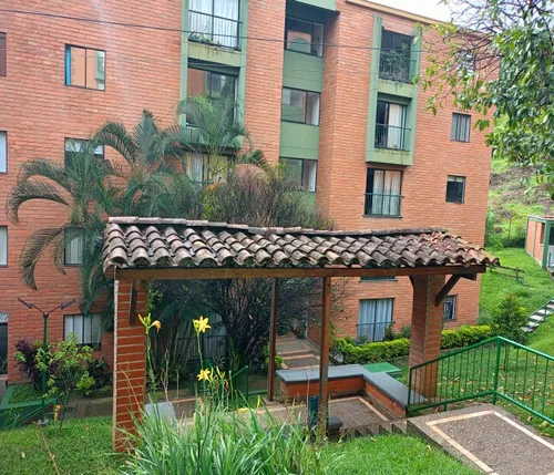 Se Vende Apartaestudio En La Almeria M/l