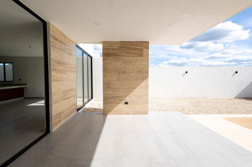 Casa En Venta Merida En Privada Conkal, Mod. Dom, Entrega Inmediata.