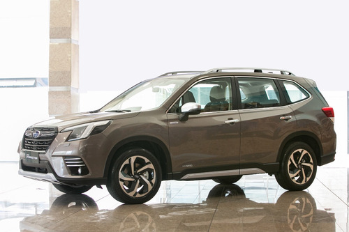 Subaru Forester 2.0 Hybrid Elite