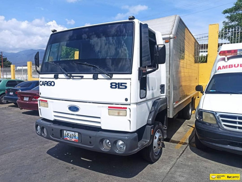 Ford Cargo 815