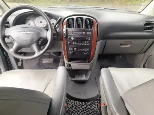 Chrysler Caravan