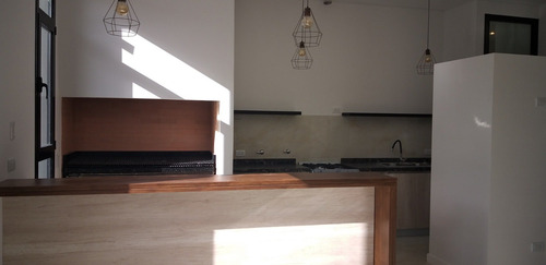 Imagen 10 de 30 de Departamento De 3 Ambientes A La Calle - A Estrenar - San Lorenzo Y Sarmiento