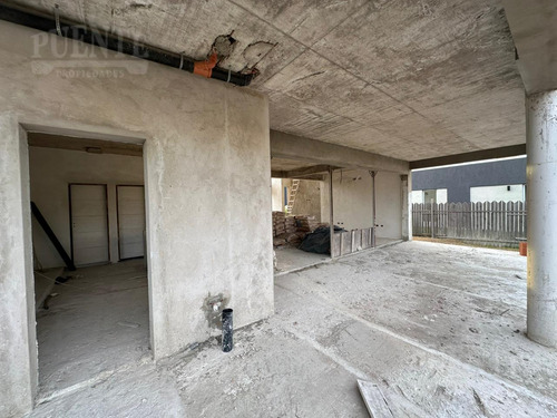 Obra En Construcción A La Venta En Lagos De Canning 1