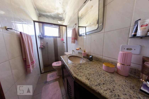 Imagem 7 de 14 de Casa 4 Quartos (1suite) 3 Banheiros