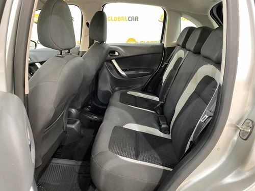 Imagem 5 de 9 de Citroën C3 1.6 Exclusive 16v Flex 4p Automático