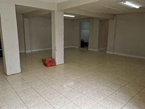 Casa-local En Venta, Prox. A Nueva Línea 7 Metro Cerro Navia