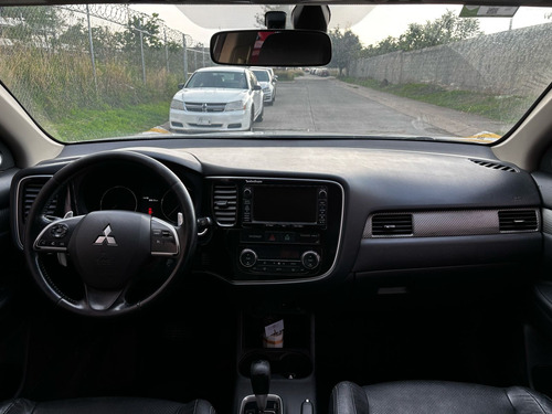Mitsubishi Outlander 2.4 Limited L4/ At