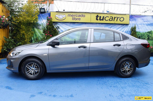 Imagen 4 de 25 de Chevrolet Onix