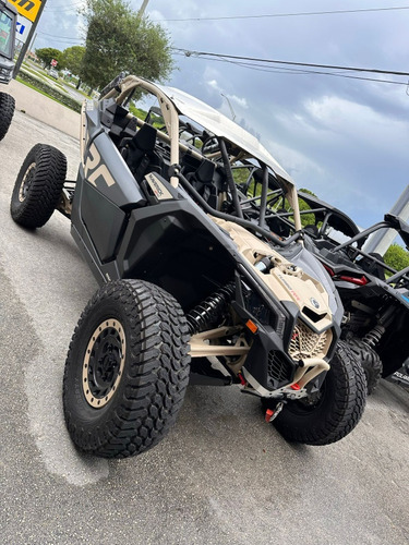 Can-am X3 Maverick X Rc Turbo Xrc 2023 200 Hp