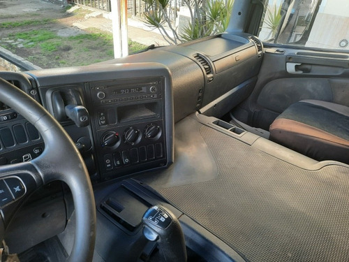 Imagen 11 de 17 de Scania P380 6x4