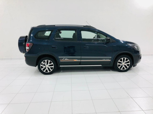 Imagem 3 de 15 de Chevrolet Spin Activ
