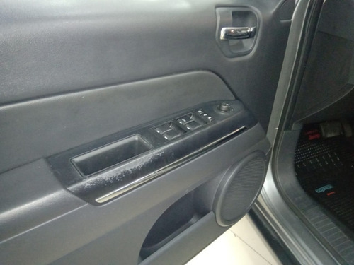 Imagen 8 de 15 de Jeep Compas Limited At