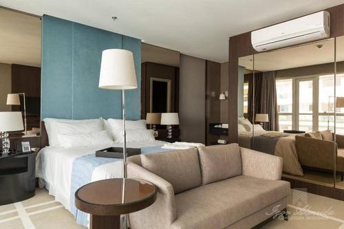 Imagem 3 de 26 de Flat Residencial À Venda, 2 Dorm. 1 Suíte, 1 Vaga. - Fl0077