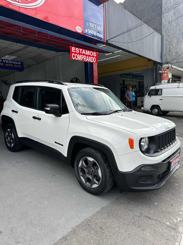 Jeep Renegade 1.8 Flex Aut. 5p