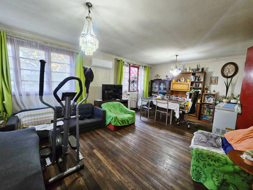 Casa Con Amplio Terreno En San Miguel