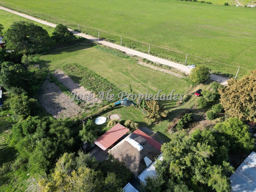 En Venta Casa Proxima A La Bodega Bernardi, Colonia
