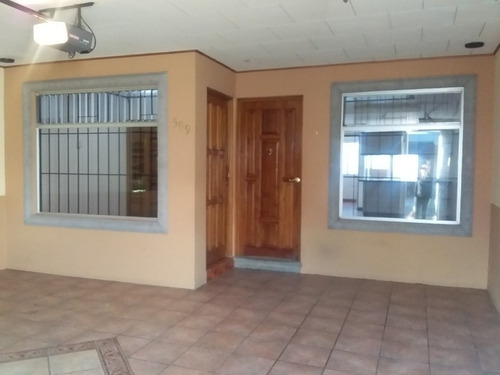 Imagen 3 de 14 de Alquilo Casa En Residencial Real Sta María, Heredia