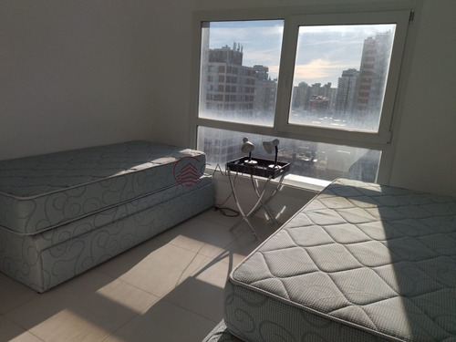 Imagen 8 de 11 de Venta Apartamento 2 Dormitorios Península Punta Del Este - Punta Del Este Peninsula