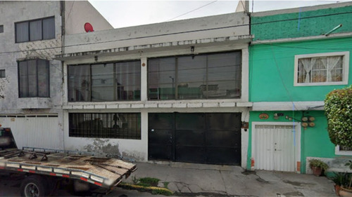 Casa, Calle Juan C. Doria, Casa 25, Lote 11, Manzana 7, Juan Escutia, Iztapalapa, Cdmx, Ab2-ru