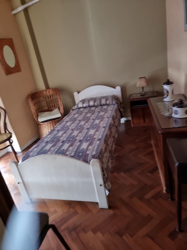 Imagen 10 de 12 de Departamento 2 Ambientes Frente Balcón. Excelente Ubicación
