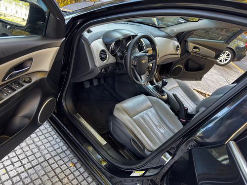 Chevrolet Cruze 1.8 Ltz Mt