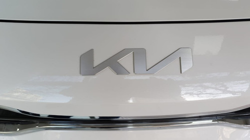 Imagen 4 de 14 de Kia Rio Sx At 1.6 Sc (linea 2023)
