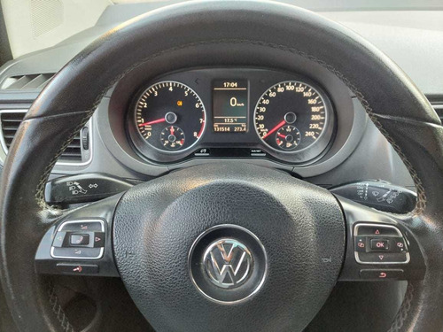 Imagen 12 de 18 de Volkswagen Suran 2013 1.6 Highline 101cv 11c