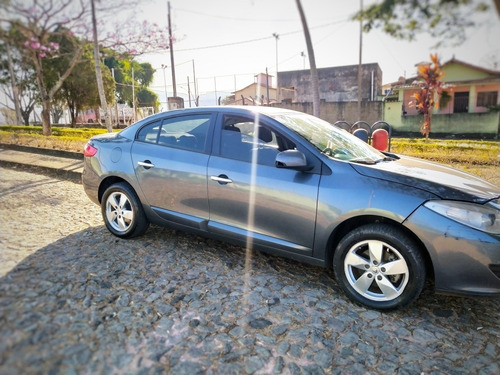 Imagem 2 de 8 de Renault Fluence 2014 2.0 Dynamique Hi-flex 4p