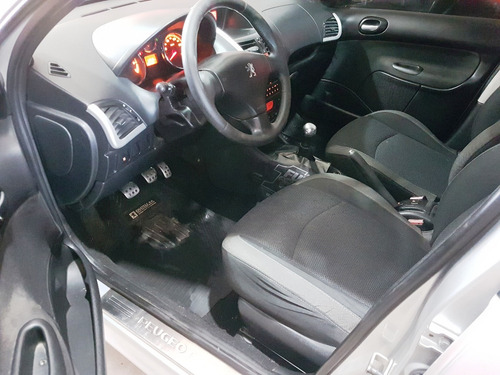 Peugeot 207 1.6 Sedan Xt Tope De Gama