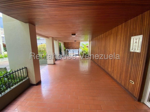 Apartamento Venta En Urb Horizonte 25-24867