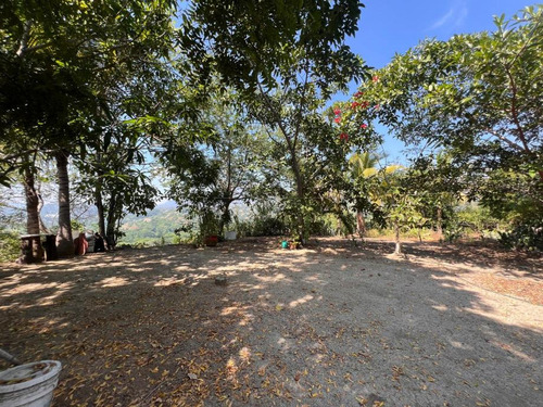 Terreno En Venta En Colonia Abelardo L. Rodríguez, Manzanillo, Colima