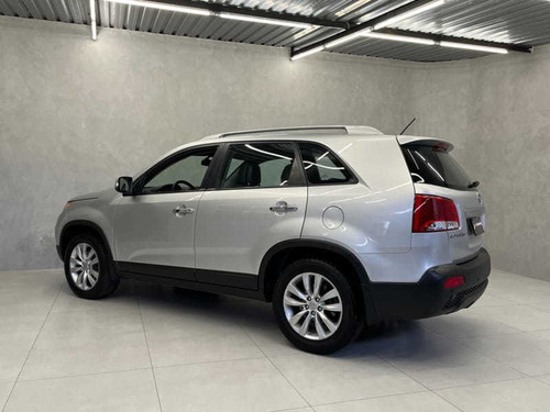 Imagem 15 de 15 de Kia Sorento Ex 2.4 16v 2013