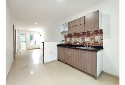 Casa En Venta En Los Almendros, Soledad