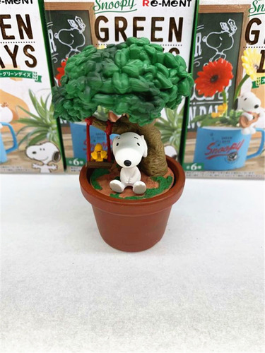 Green Day Series Figuras De Snoopy Y Flor Botánica