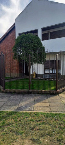 Casa En Venta En Wilde