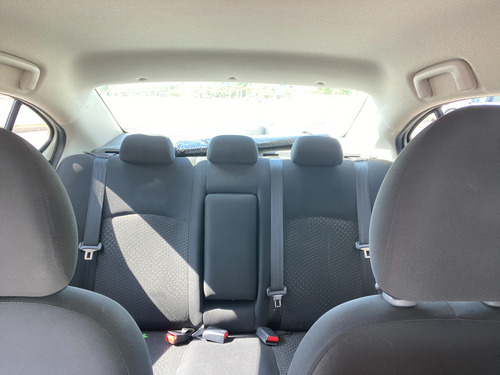 Mirage G4 2024 Versión Gls Cvt Color Blanco