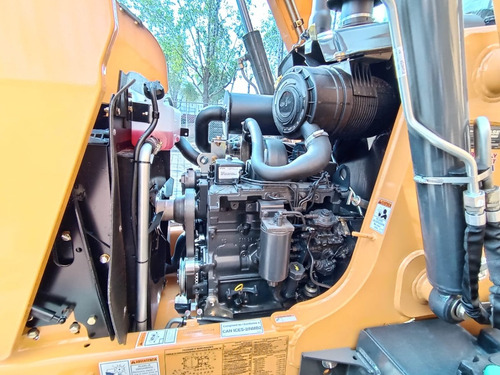 Retroexcavadora Nueva Case 580n 4x4, Kit Martillo. (u.s.a)