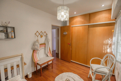 Dúplex De 3 Dormitorios En Venta La Plata. Patio