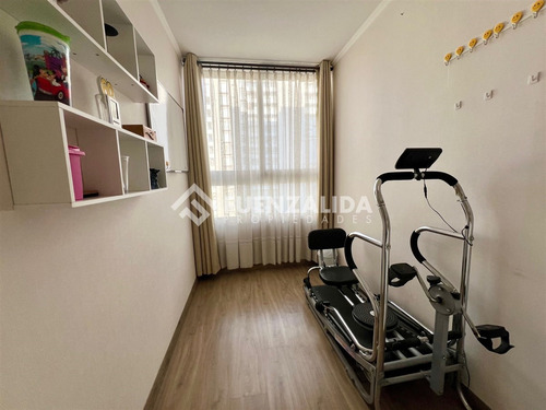 Departamento En Venta De 3 Dorm 2 Bañ 1 E 1 B. Metro Lo Vial