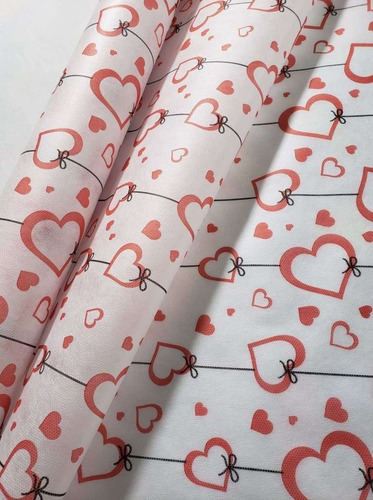 Tnt Estampado Coração Namorados Decoracao 1,4m X 2 Metros