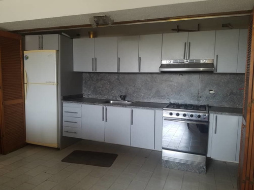 Imagen 5 de 12 de Apartamento Economico Amoblado En Venta Maracaibo