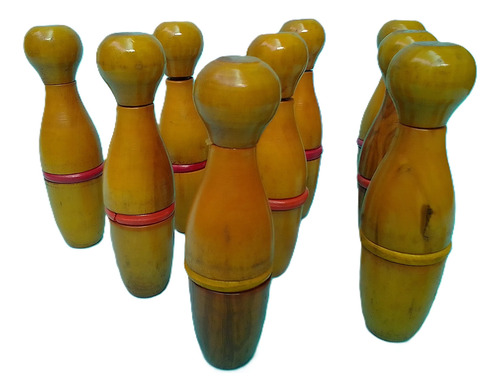 Juego De 9 Bolos De Madera, 2 Bochas Bowling (Usado)