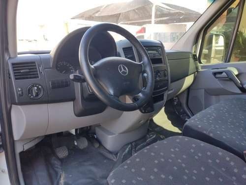 Imagem 1 de 4 de Mercedes Benz 311 Cdi Street